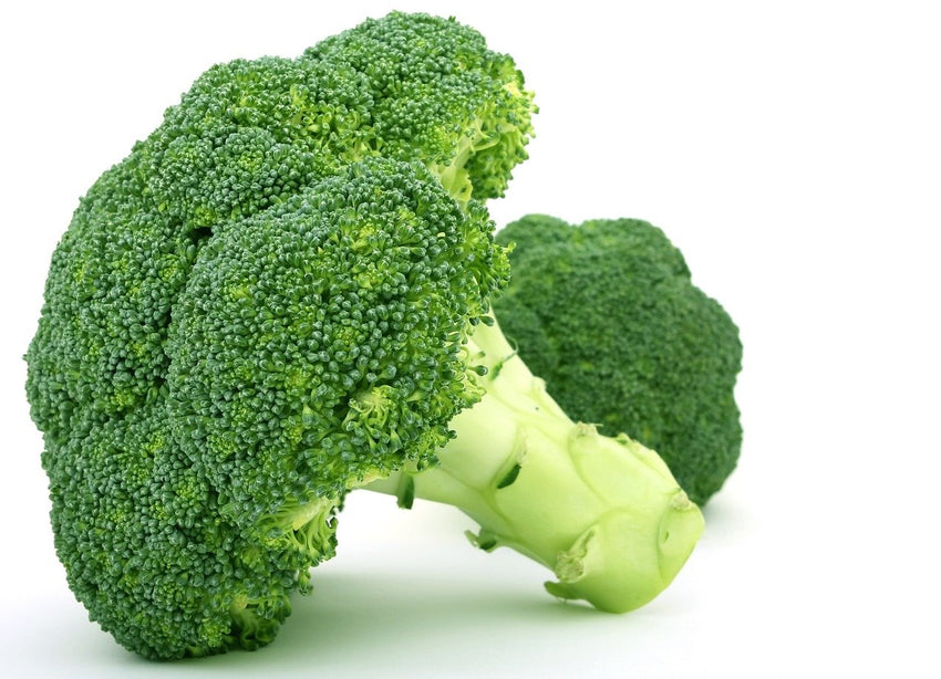 Broccoli per lb./Brócoli por libra
